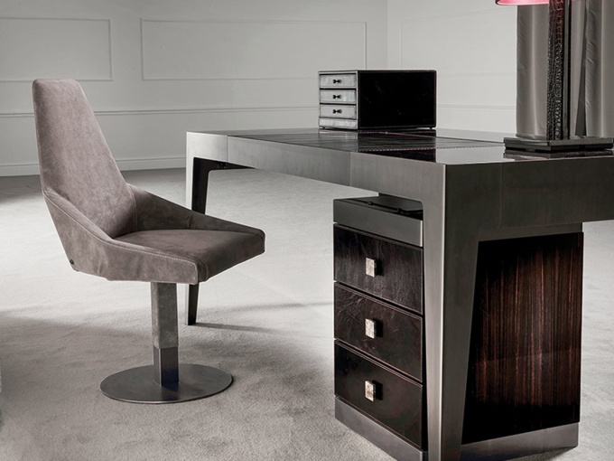 Стол письменный Gorky