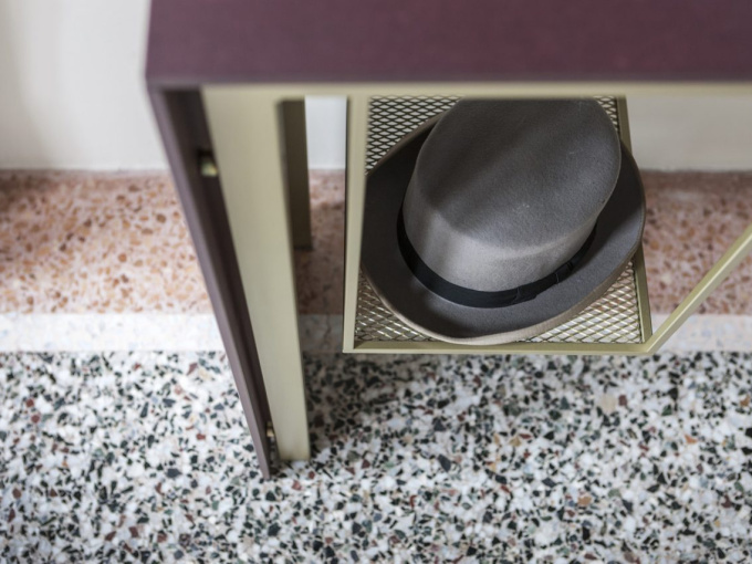 Консоль Tokyo