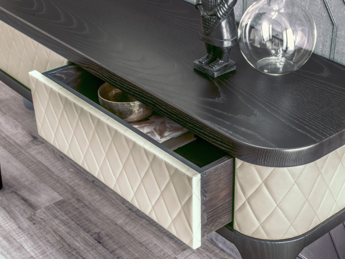 Стол консольный Tiffany