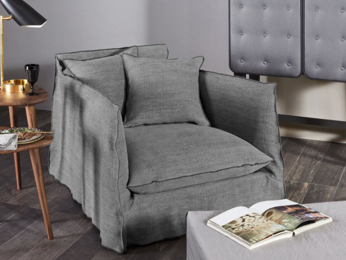 Кресло Ghost 01