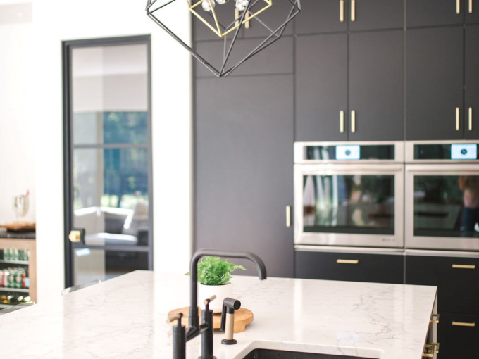 Стельовий світильник Roundout