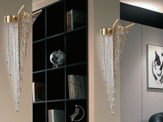 Настенный светильниик Atlantida