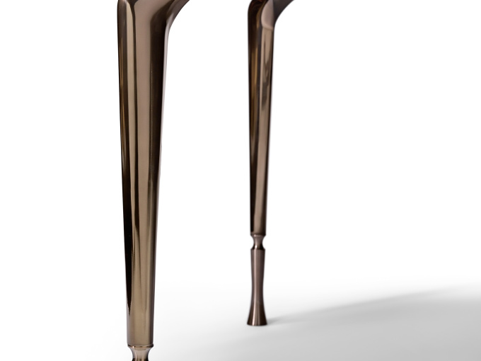 Обідній стіл Thule