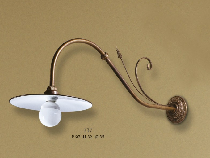 Настенная лампа 737