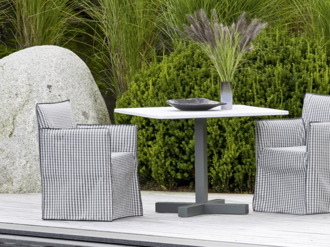 Журнальний столик InOut 847