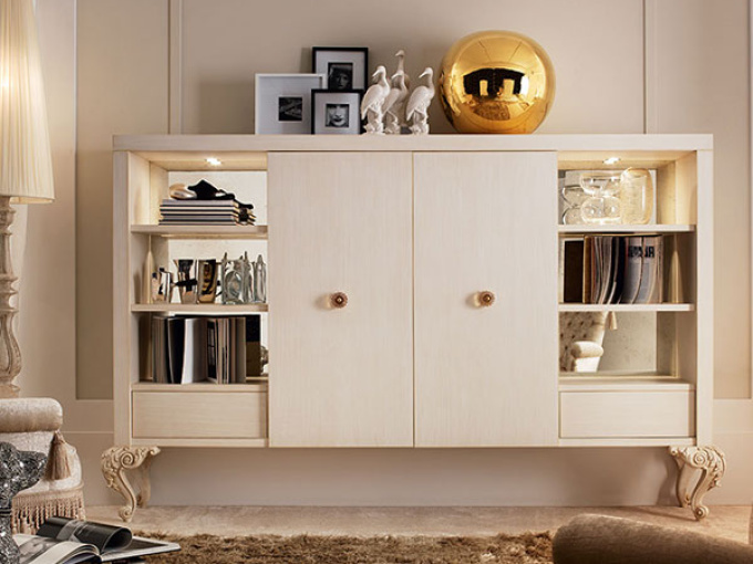 Столова Composition