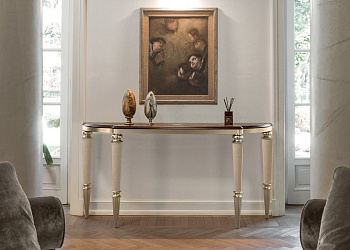 Консоль Laurie