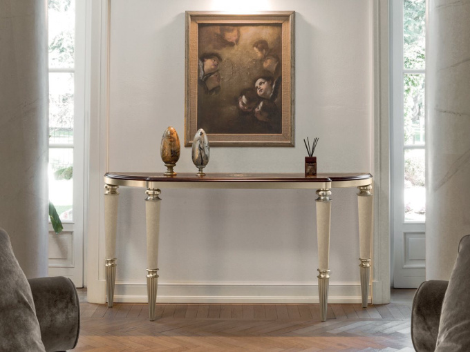 Консоль Laurie