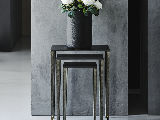 Журнальний столик Spillo