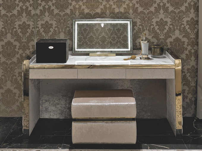 Туалетний столик Titania