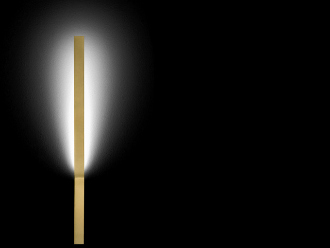 Настенный светильник Ypsilon