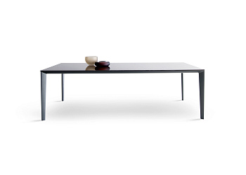 Стол для переговоров Filigree