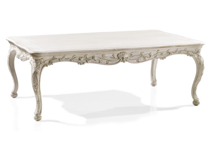 Стол Coffee Table With Trifoil Carving