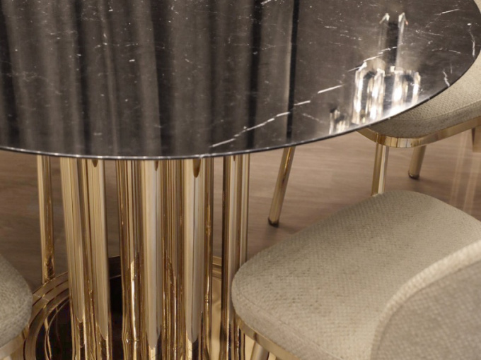 CHARLOTTE DINING TABLE