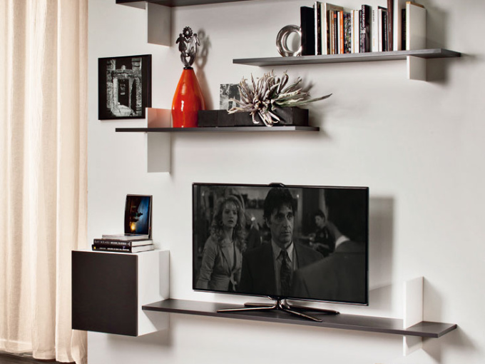 Книжкова шафа Cross