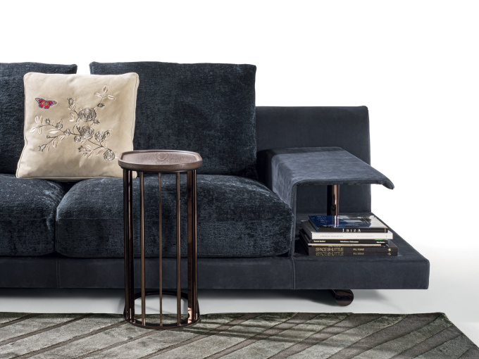 Журнальный столик Balmain