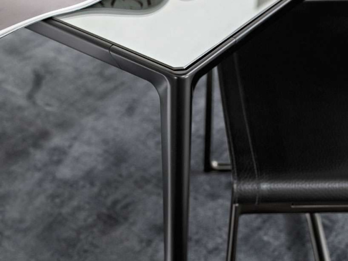 Стол Mirto Indoor