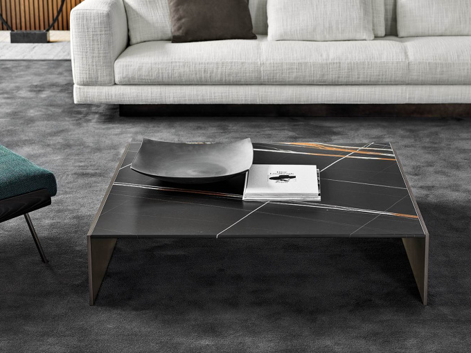 Журнальний столик Linha