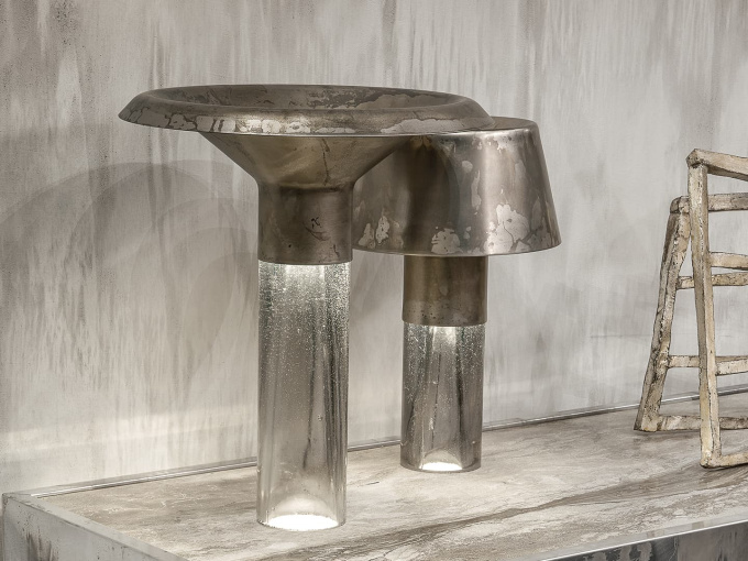 Лампа настольная Ghost lamp table