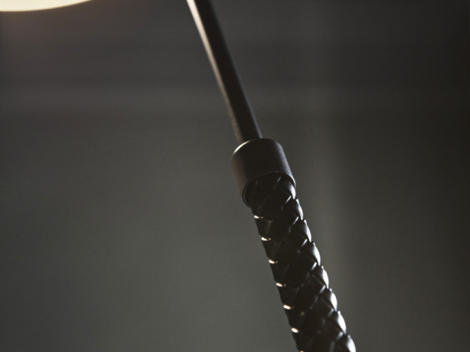 Настольная лампа Spoon