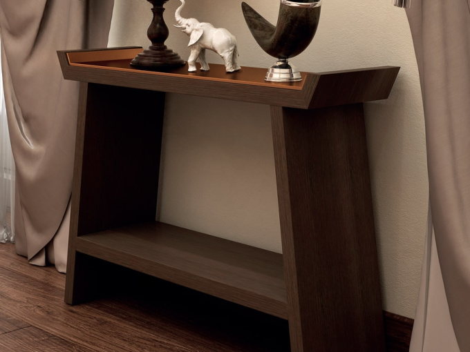 Консоль Chelsea