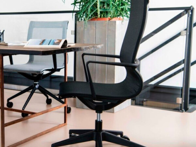 Кресло офисное Libety 7741