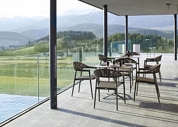 Журнальний столик Blade