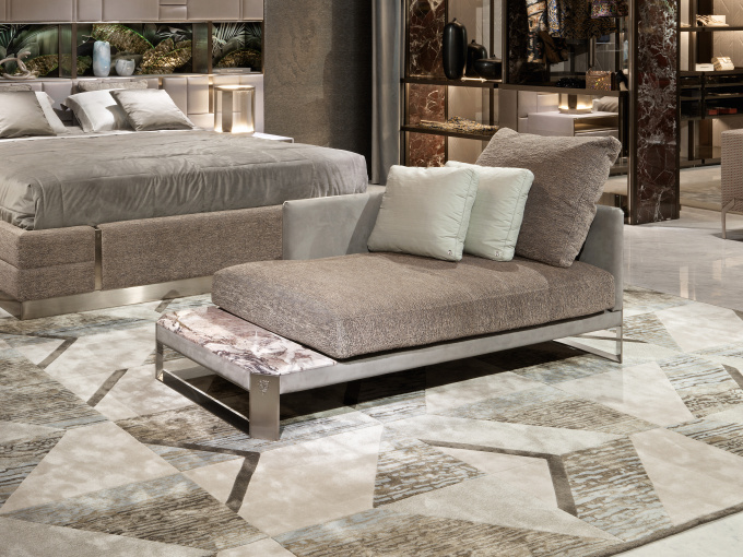 Шезлонг Previous Next Blazing