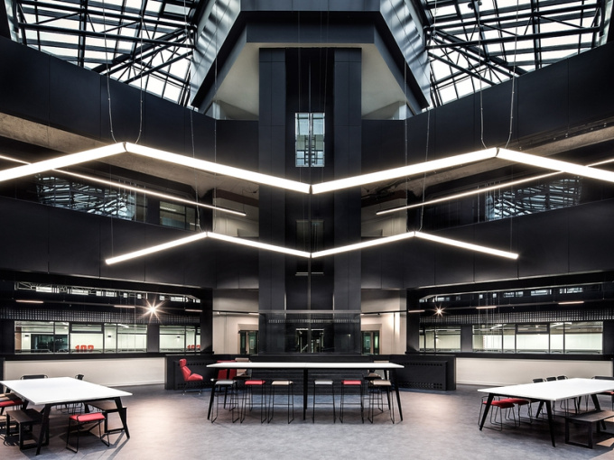 Стельовий світильник Tubo 100