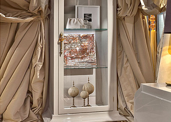 Витрина  P1015