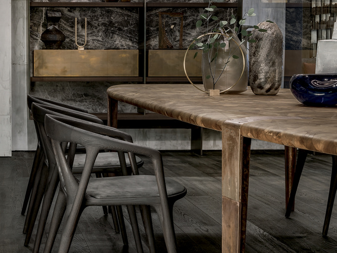 Стол Oxymoron-table