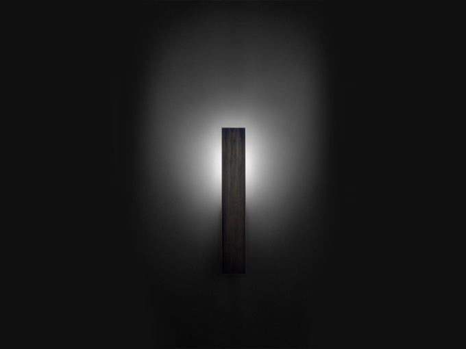 Настенная лампа Essential Applique