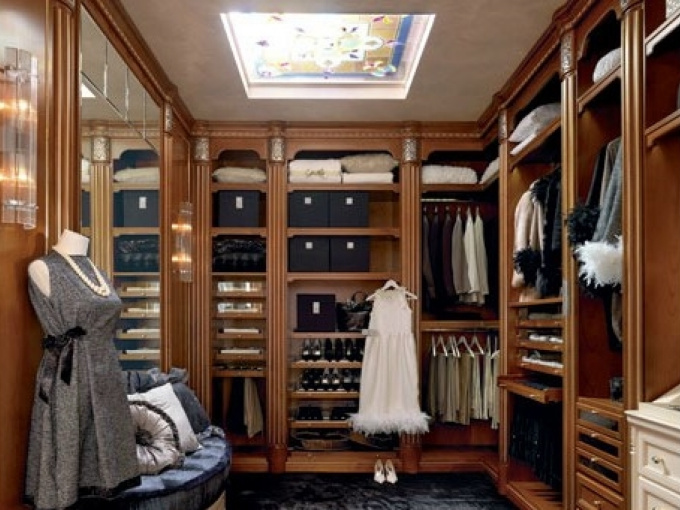 Гардеробна Parisian Opera