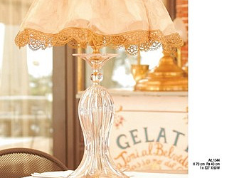 Лампа настільна 1544