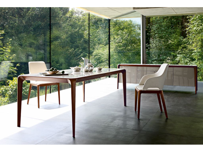 Стол обеденный Brio