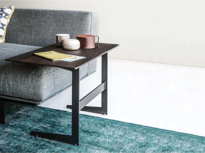 Журнальный Столик Court Yard