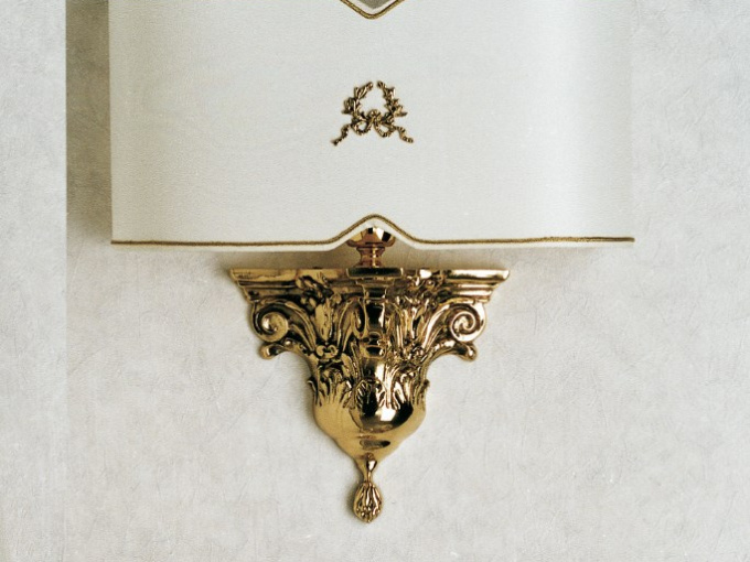 Настенная лампа 399