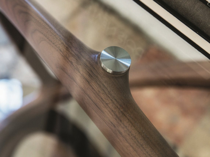 Консоль Kosmo