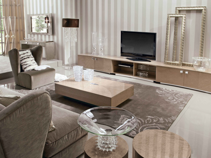 Кресло W/Buttoned Back