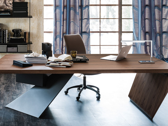 Письменний стіл Nasdaq