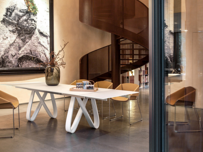 Стол обеденный Butterfly