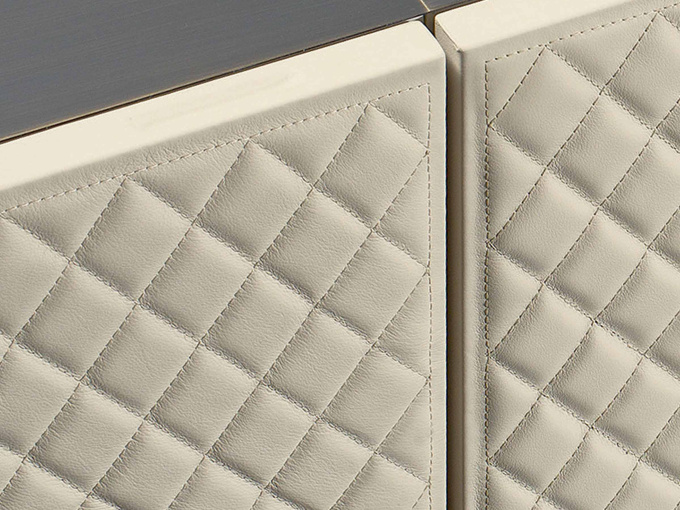 Тумбочка Boston