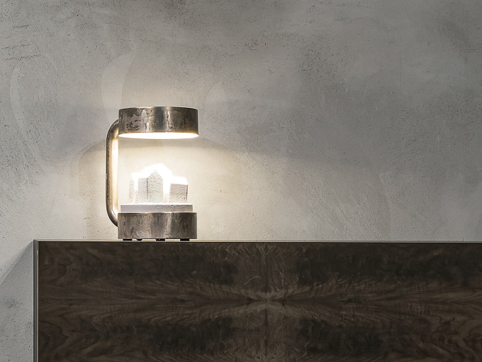 Лампа настольная Compound light