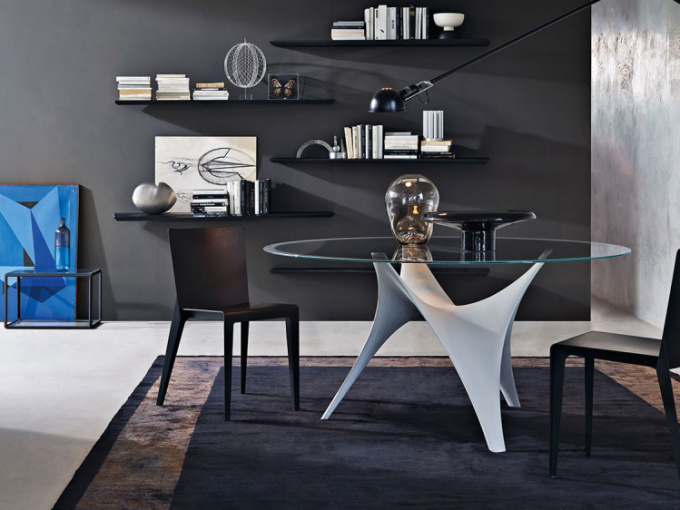 Обеденный стол Arc