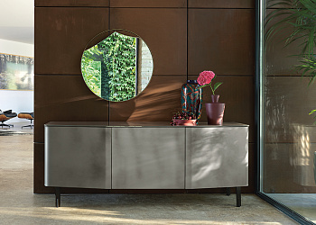 Витрина Plana