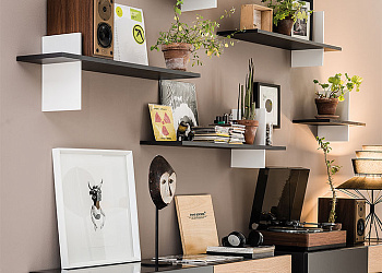 Книжкова шафа Cross