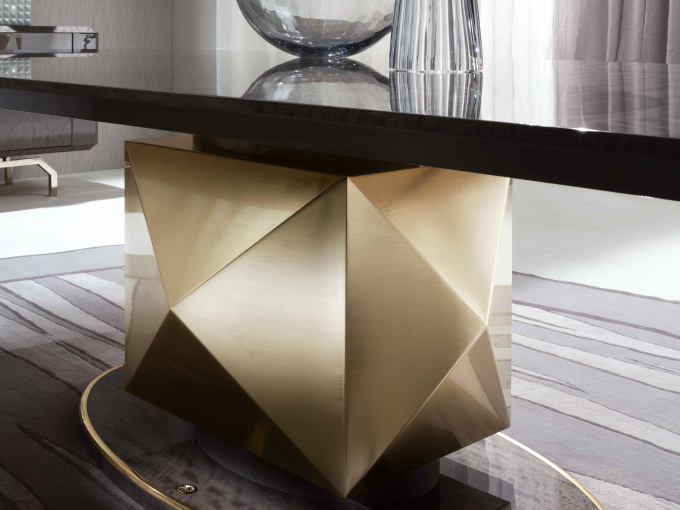 Обеденный Стол  With METAL Base