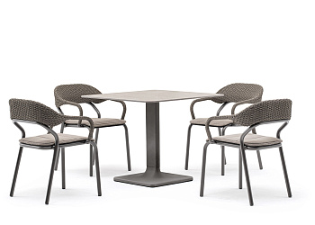 Журнальний столик  Plinto