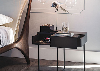 Приліжкова тумба Dante