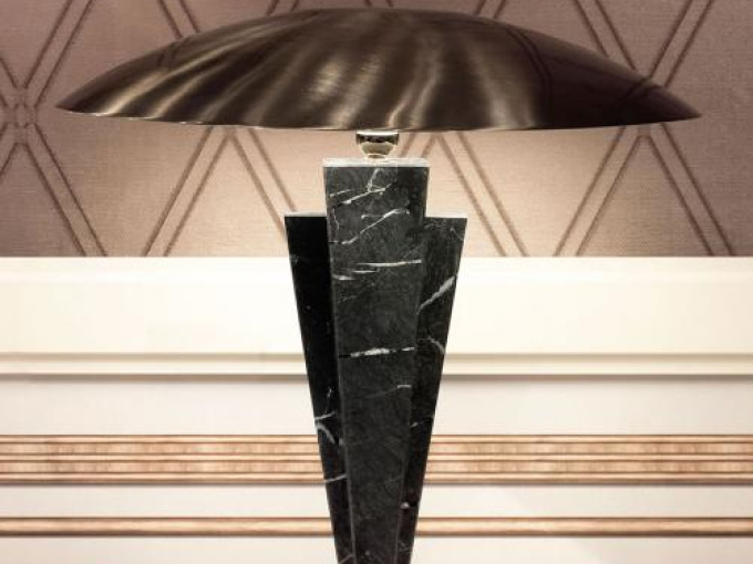 Настільна лампа Lydia